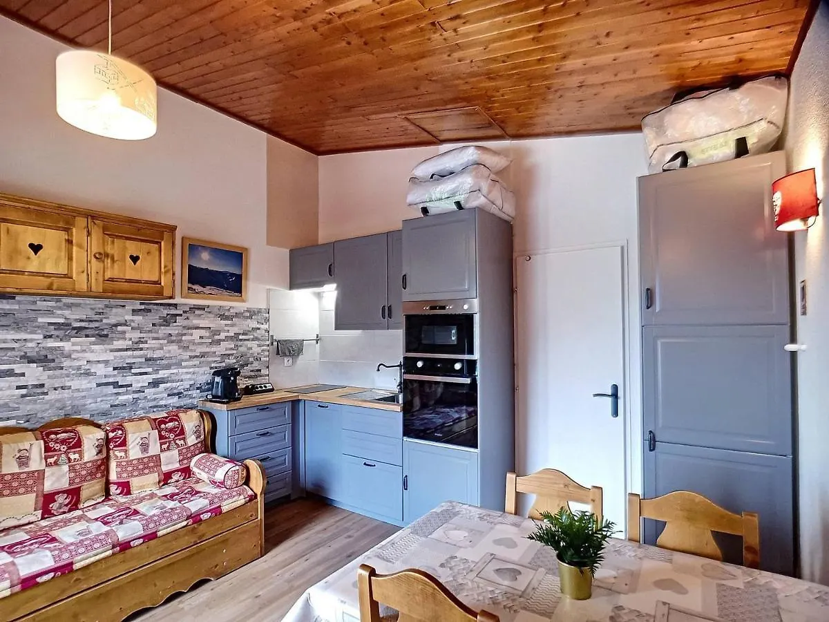 Studio Cabine Renove 4 Pers 24M², Au Pied Des Pistes, Les Menuires - Fr-1-178-183 Saint-Martin-de-Belleville 0*,  France